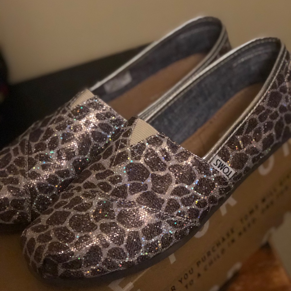 TOMS